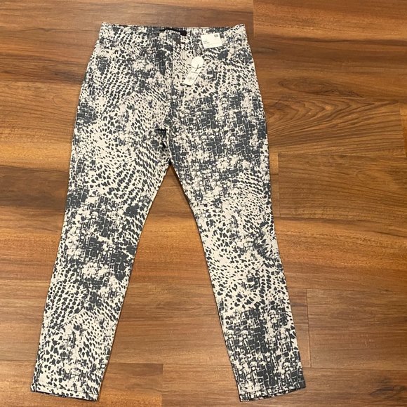 🎉 HOST PICK 🎉 Express NWT Skinny High Rise Print Denim Legging Size 12 - Picture 3 of 11